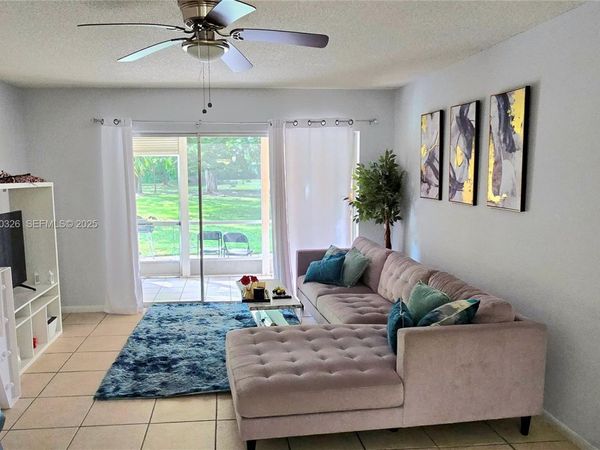 1910 Palmland Dr, Unit 2, Boynton Beach, FL 33436