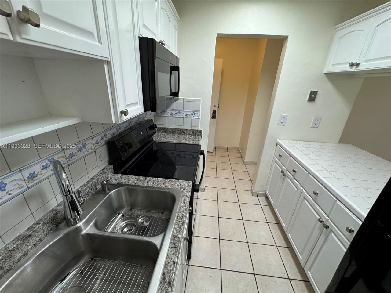 677 SW 9th Ave, Unit 212, Miami, FL 33130 Photo