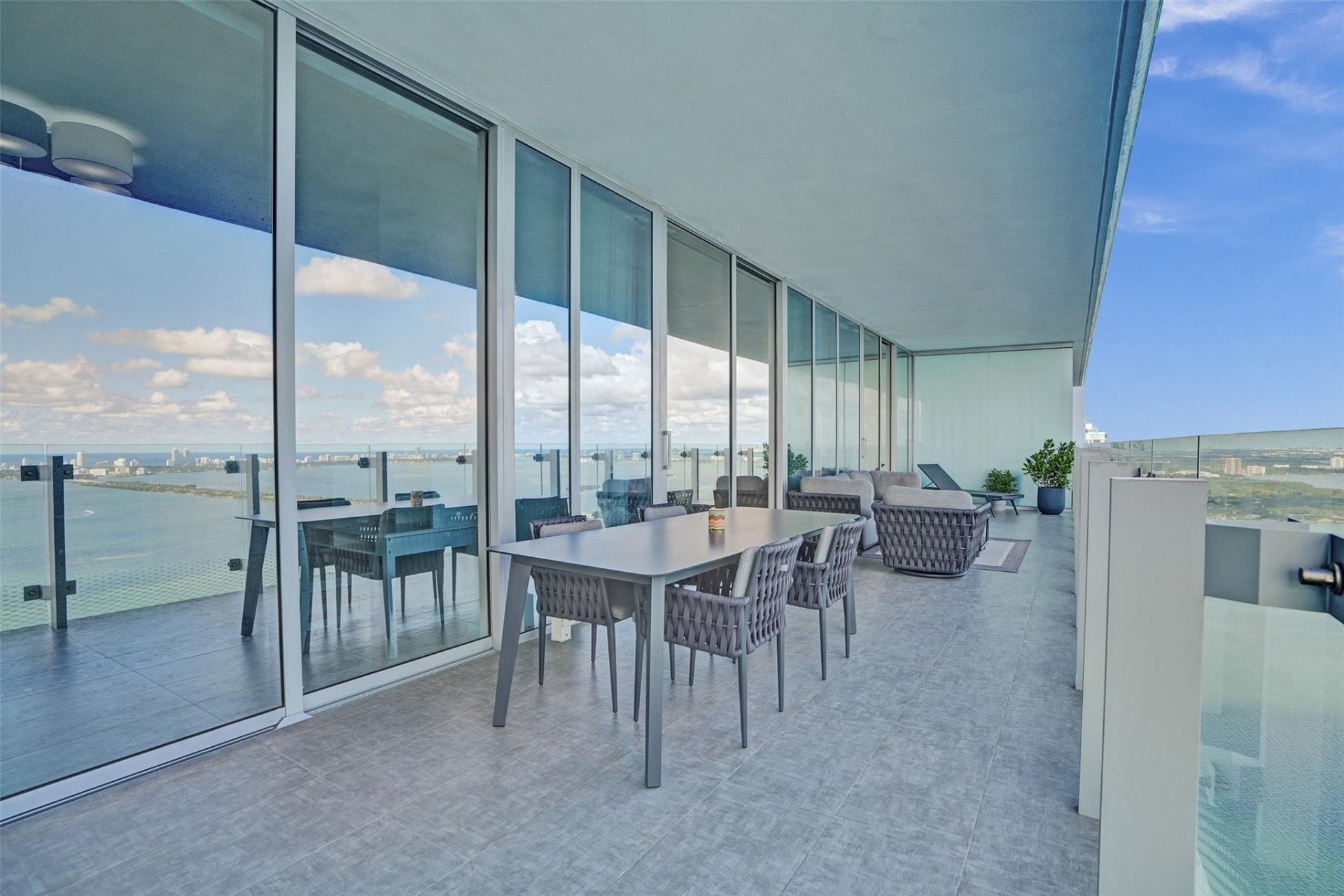 700 NE 26th Terrace, Unit 4702, Miami, FL 33137 Photo