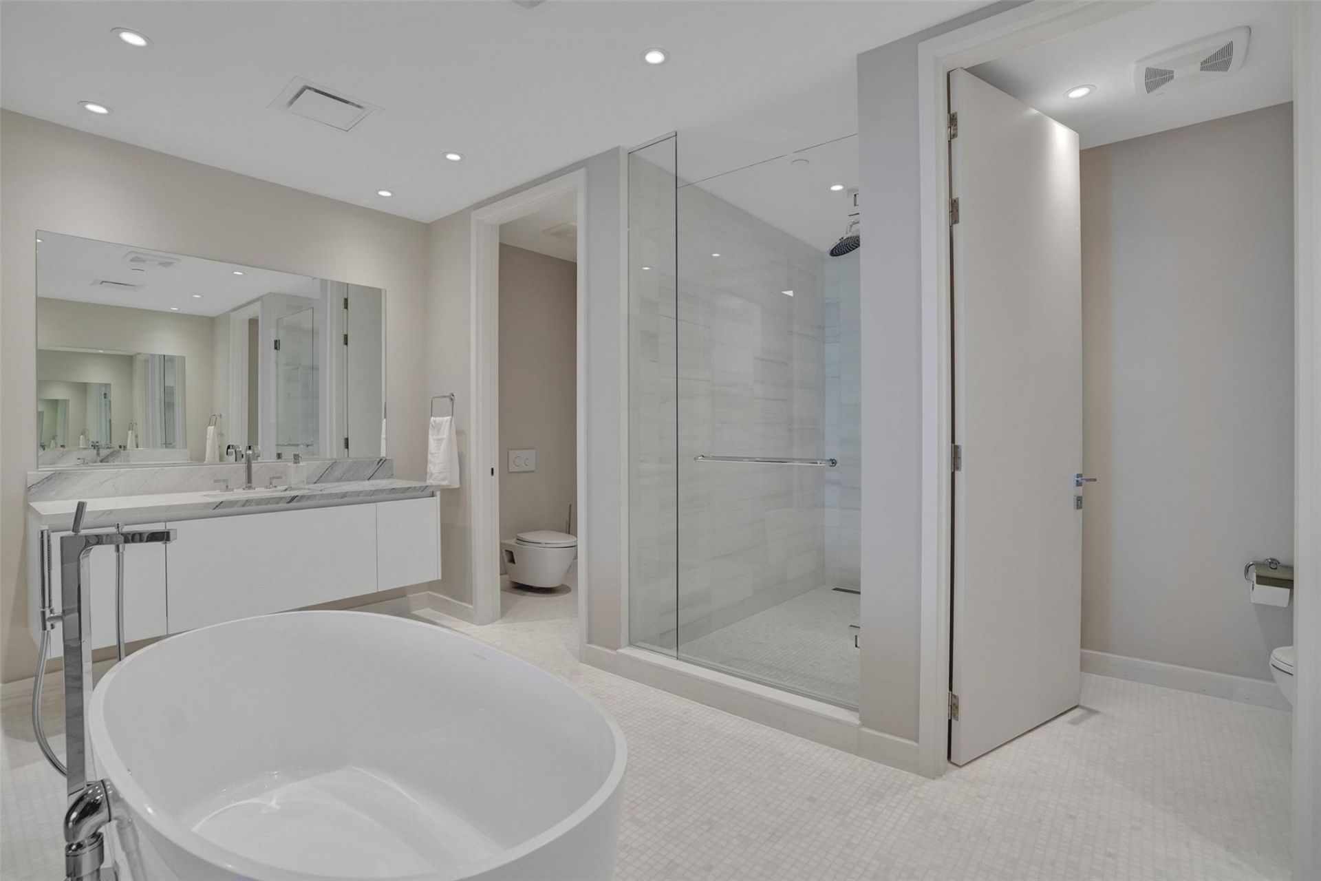 700 NE 26th Terrace, Unit 4702, Miami, FL 33137 Photo