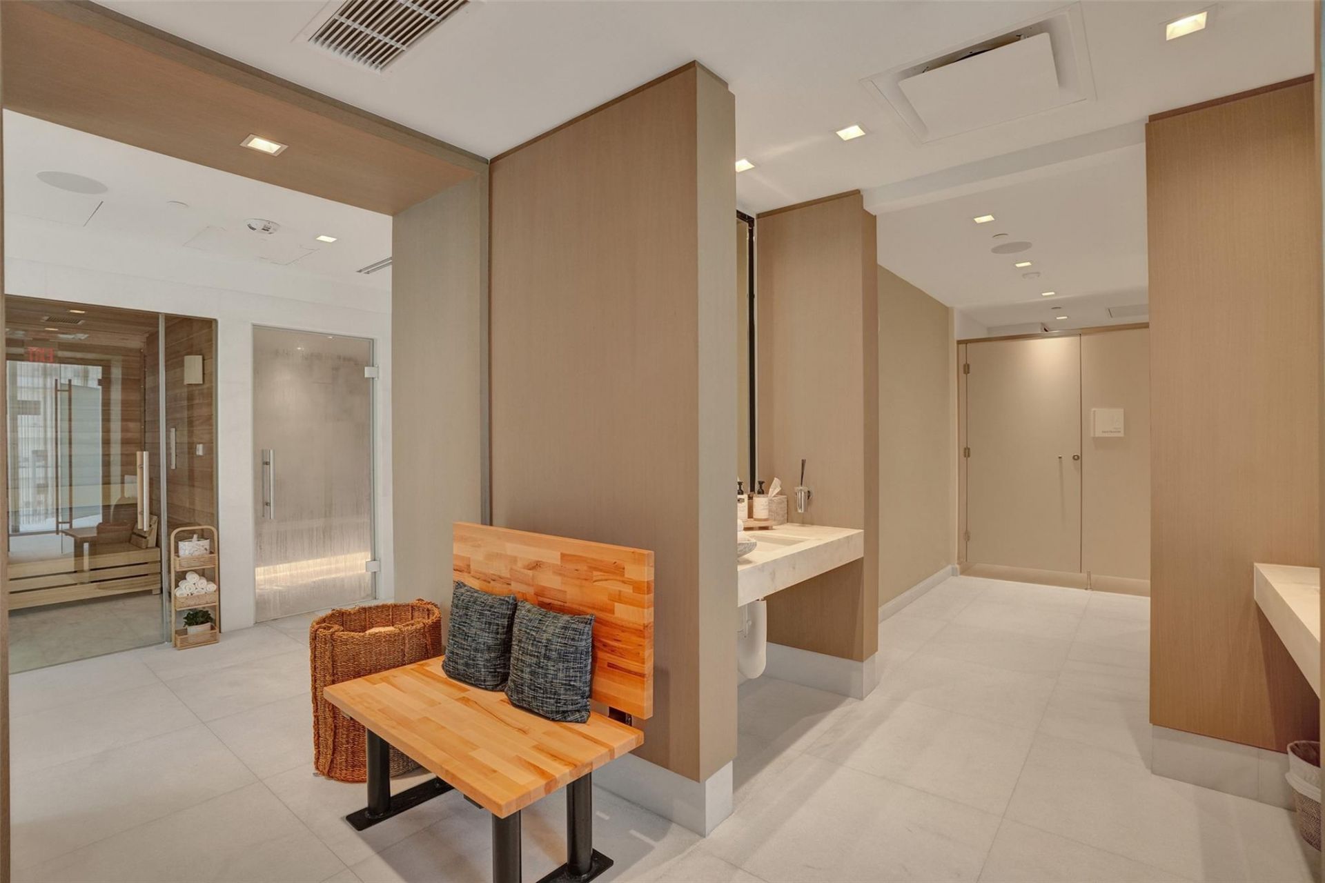 700 NE 26th Terrace, Unit 4702, Miami, FL 33137 Photo