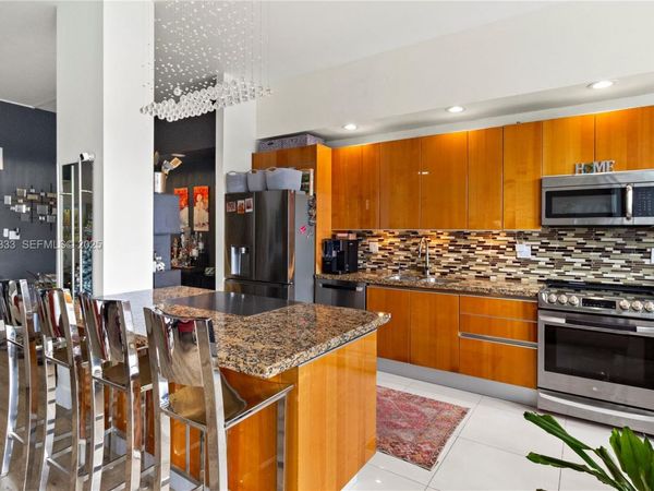 18061 Biscayne Blvd, Unit PH01, Aventura, FL 33160