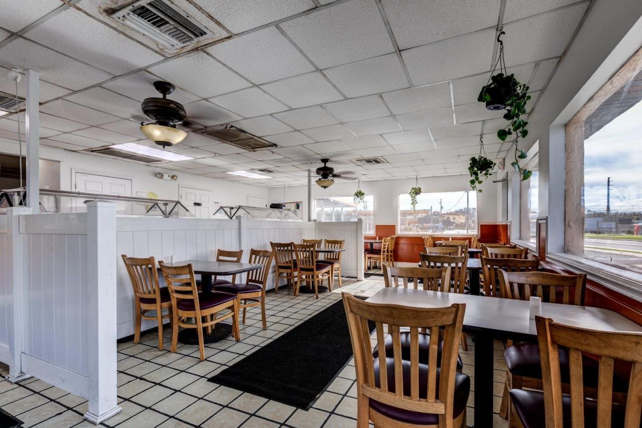299 E Broad Street, Groveland, FL 34736 Photo