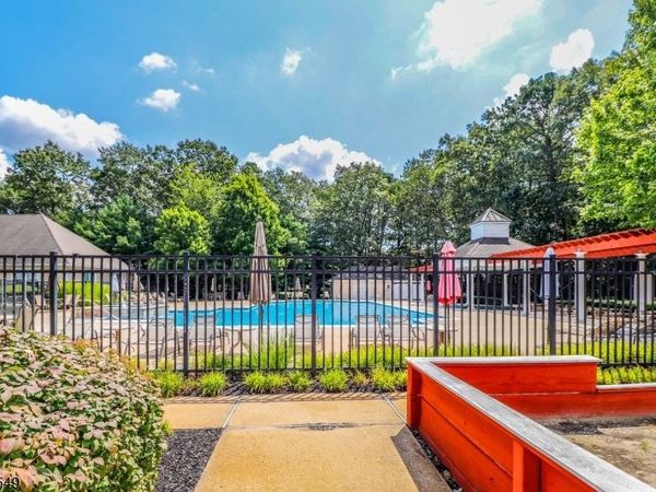 439 Sophee Ln, Lakewood, NJ 08701