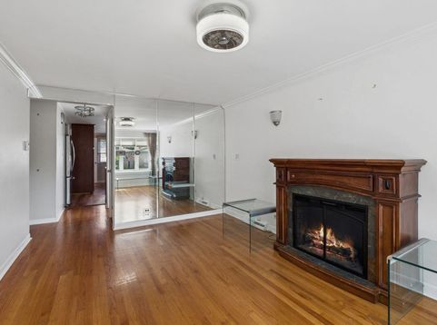 Main Photo