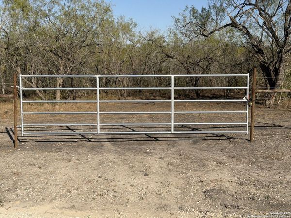 00 County Road 215, McCoy, TX 78113