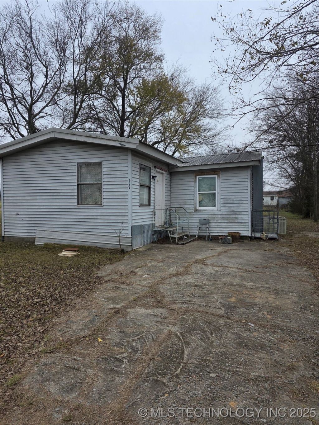 420 E Holly Street, Haskell, OK 74436 Main Photo