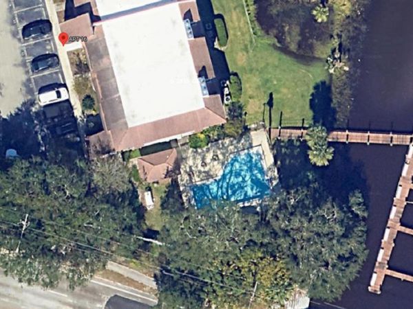 1307 RIVER HILLS Circle, Unit 16, Jacksonville, FL 32211