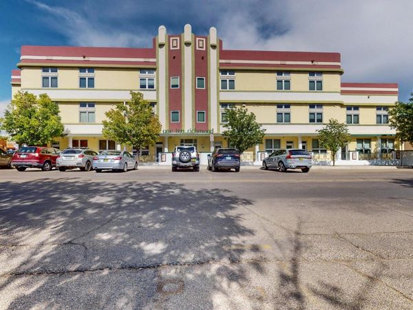 110 Richmond Drive SE, UNIT 305, Albuquerque, NM 87106