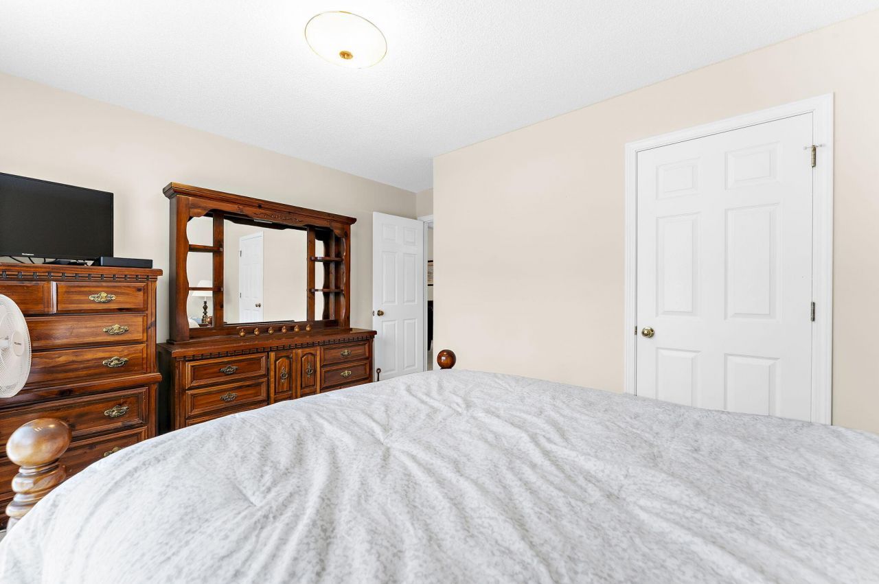 4014 Saint Martins Court Photo 20