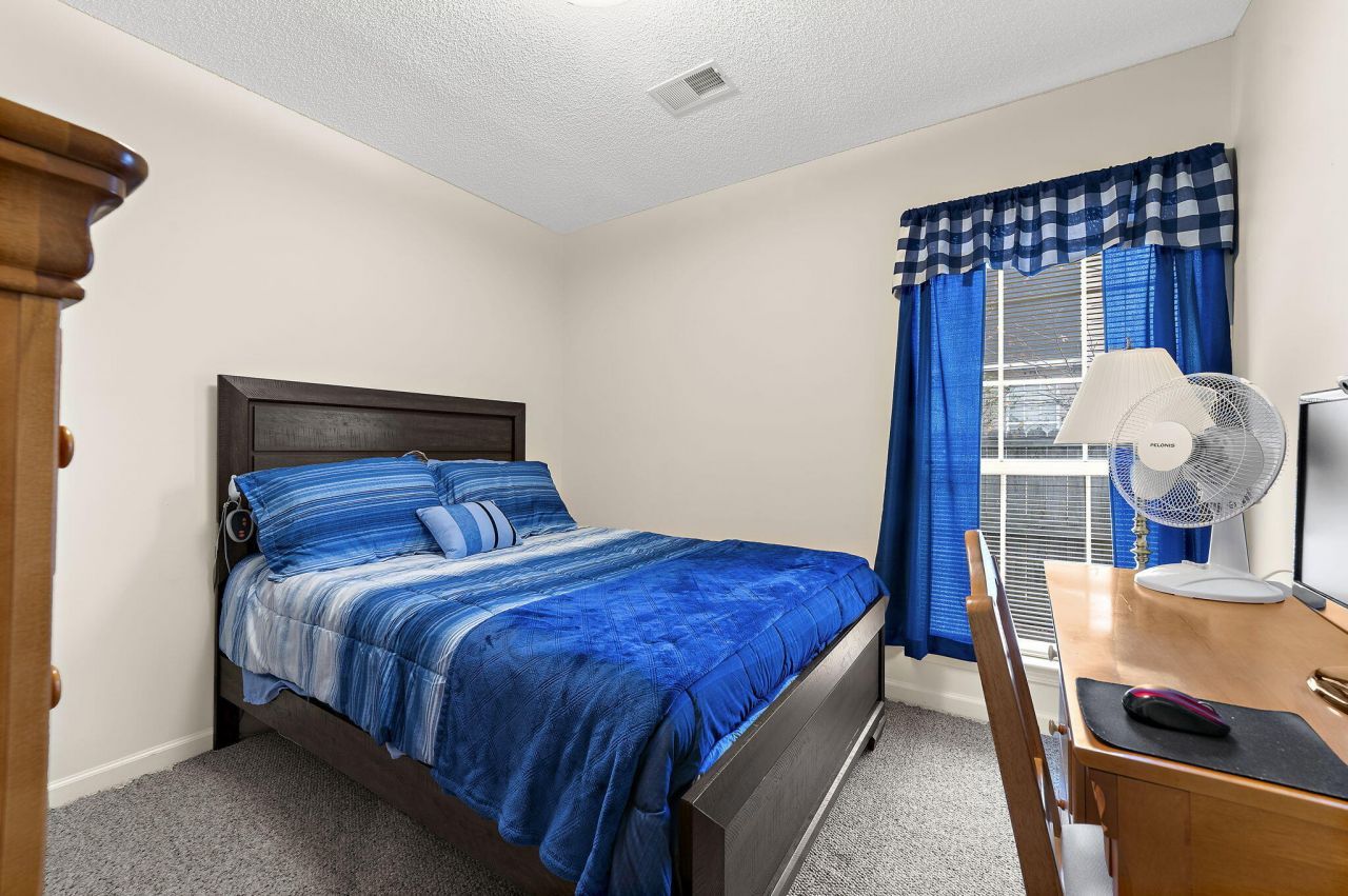 4014 Saint Martins Court Photo 22