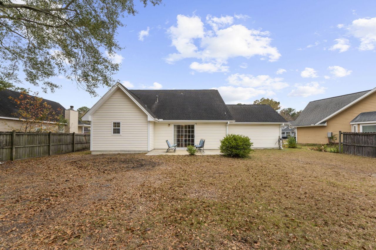 4014 Saint Martins Court Photo 27