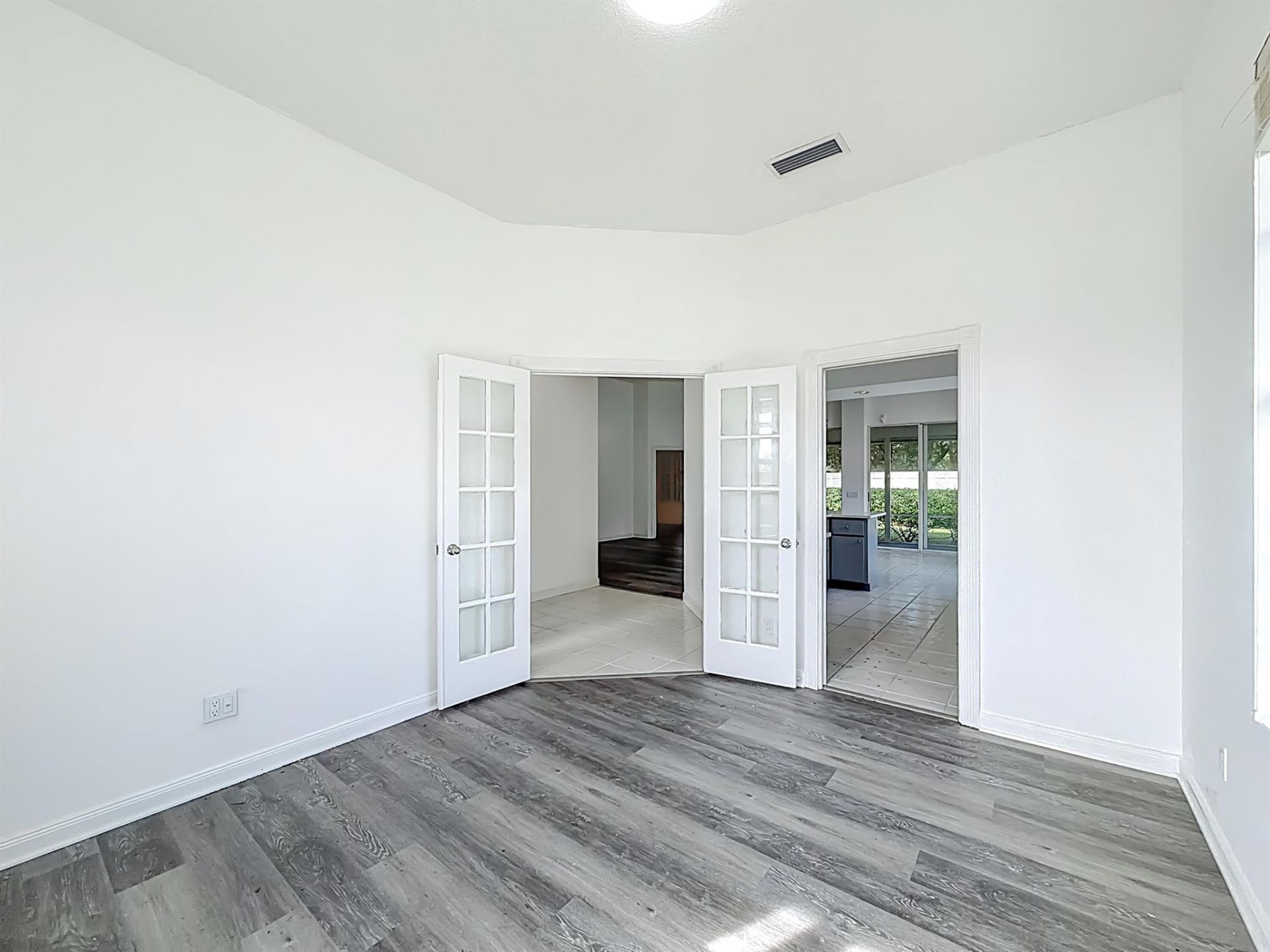 240 NW Bentley Circle, Port Saint Lucie, FL 34986 Photo