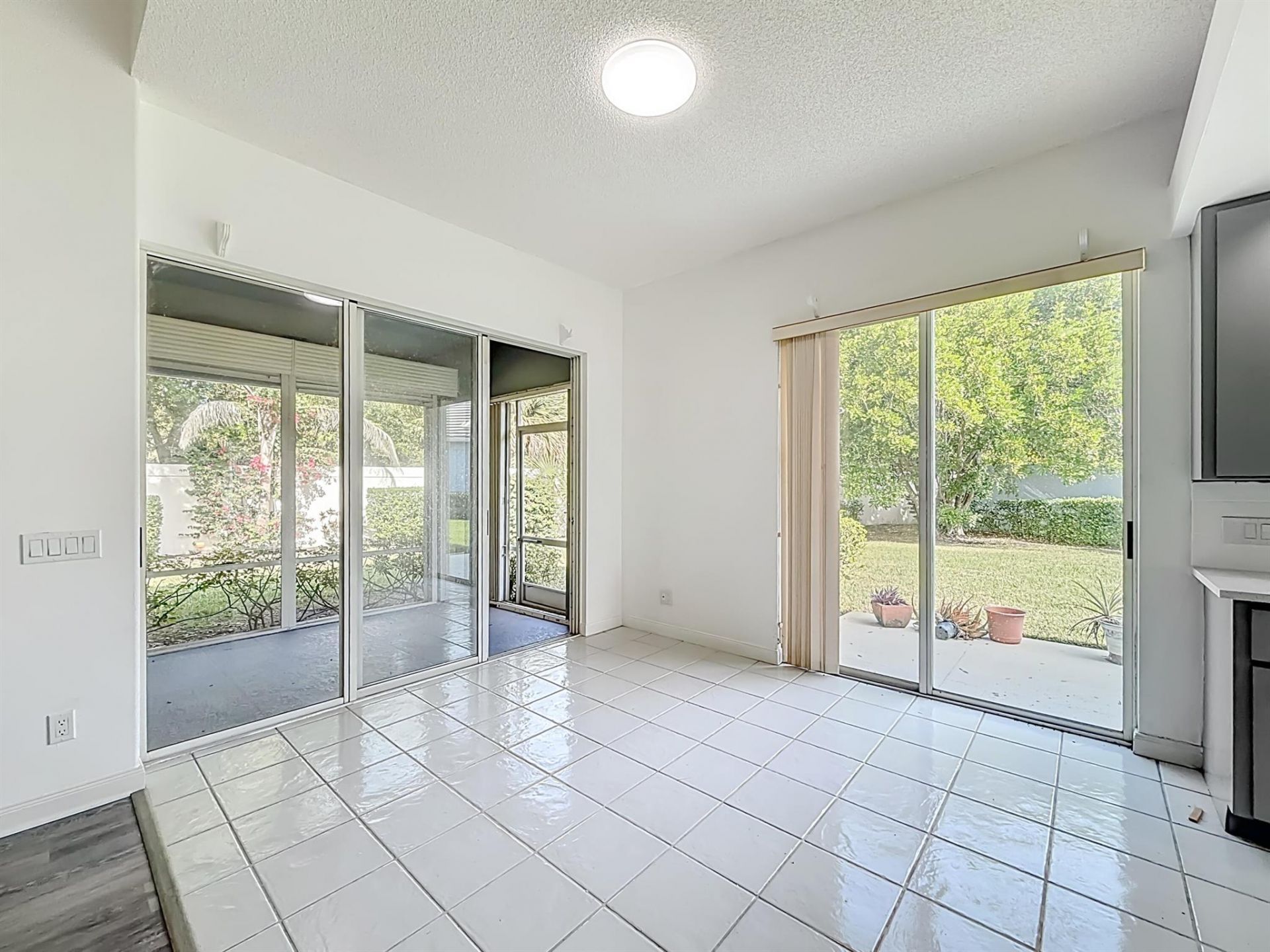 240 NW Bentley Circle, Port Saint Lucie, FL 34986 Photo