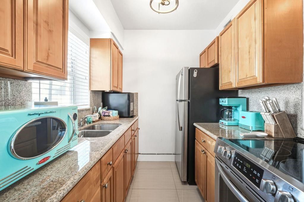 315 Van Buren Street, Unit 106B, Hollywood, FL 33019 Photo