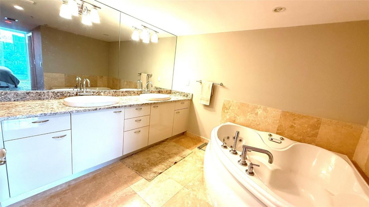 45 Hendricks Isle, Unit 403, Fort Lauderdale, FL 33301 Photo