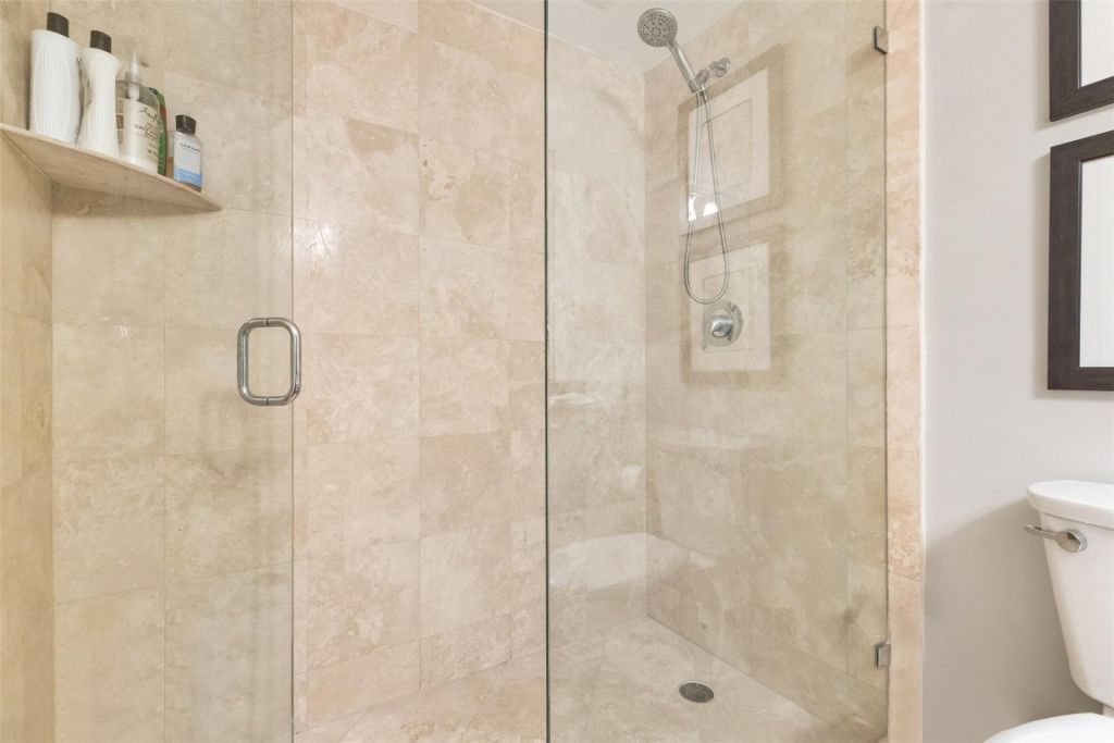 45 Hendricks Isle, Unit 403, Fort Lauderdale, FL 33301 Photo