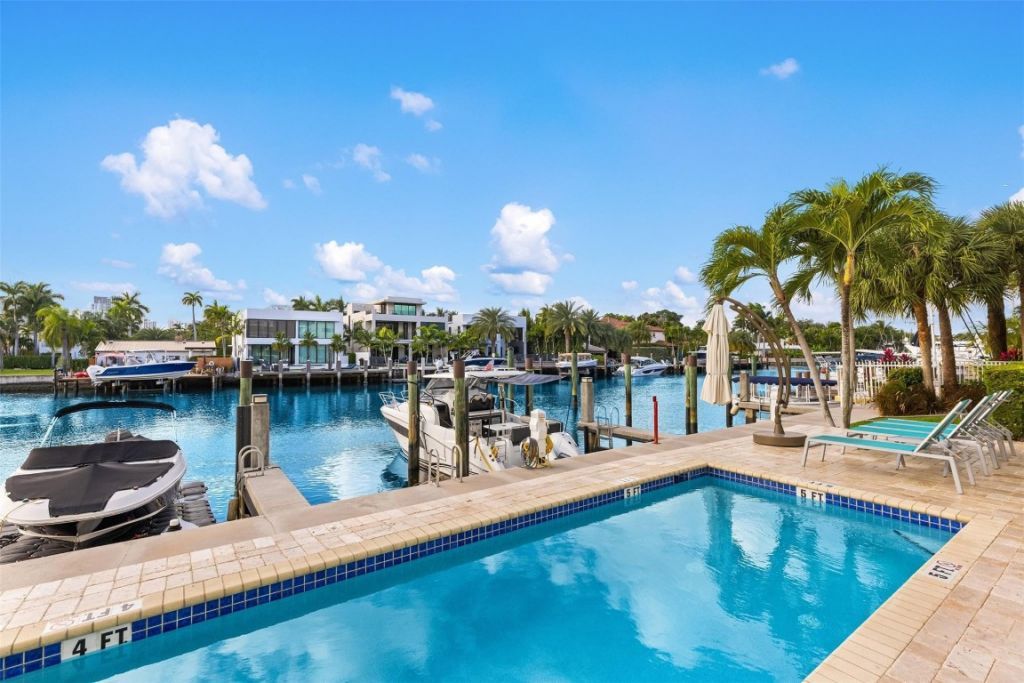 45 Hendricks Isle, Unit 403, Fort Lauderdale, FL 33301 Photo