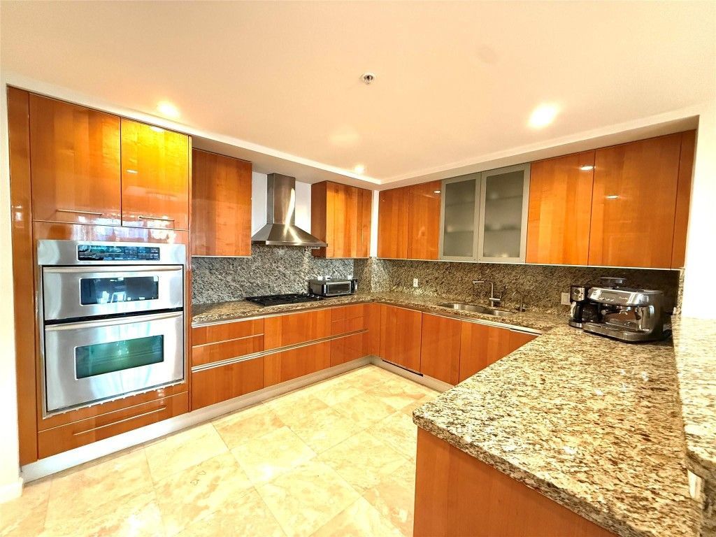 45 Hendricks Isle, Unit 403, Fort Lauderdale, FL 33301 Photo