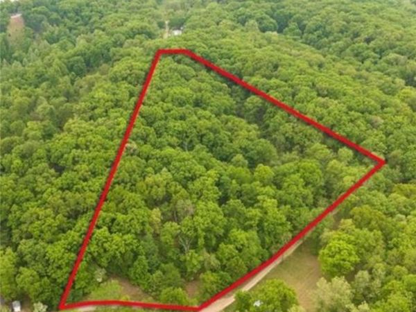 Iras Lane, Sunrise Beach, MO 65079