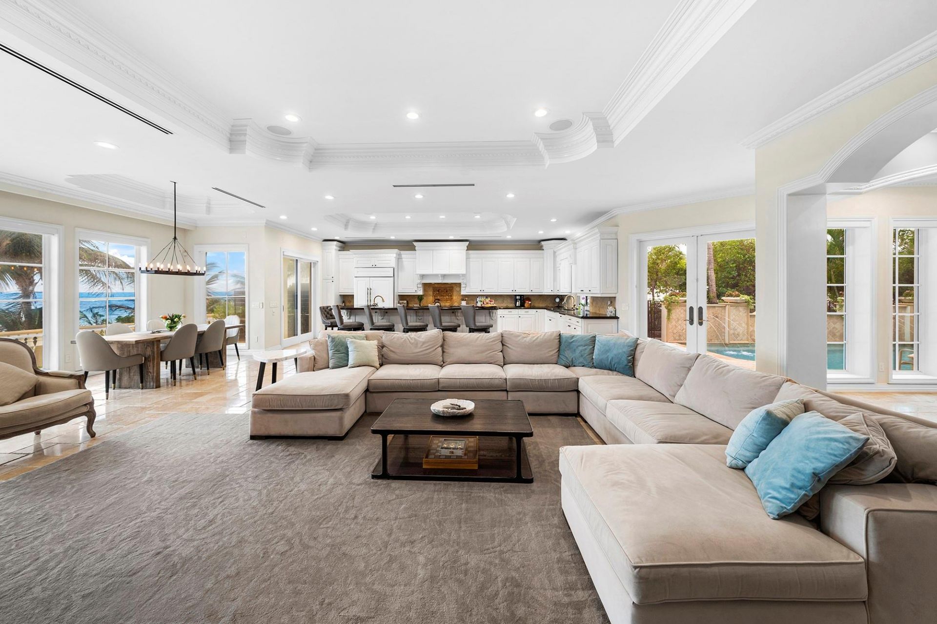 2760 N Atlantic Boulevard, Fort Lauderdale, FL 33308 Photo