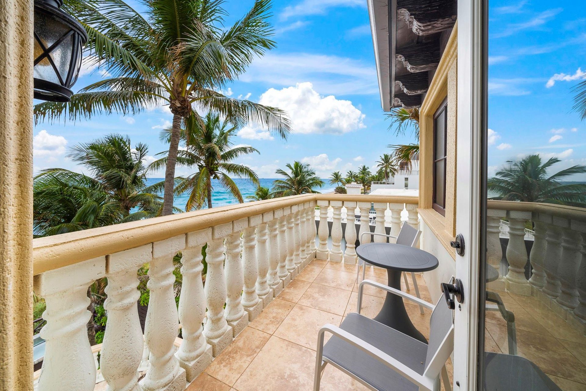 2760 N Atlantic Boulevard, Fort Lauderdale, FL 33308 Photo