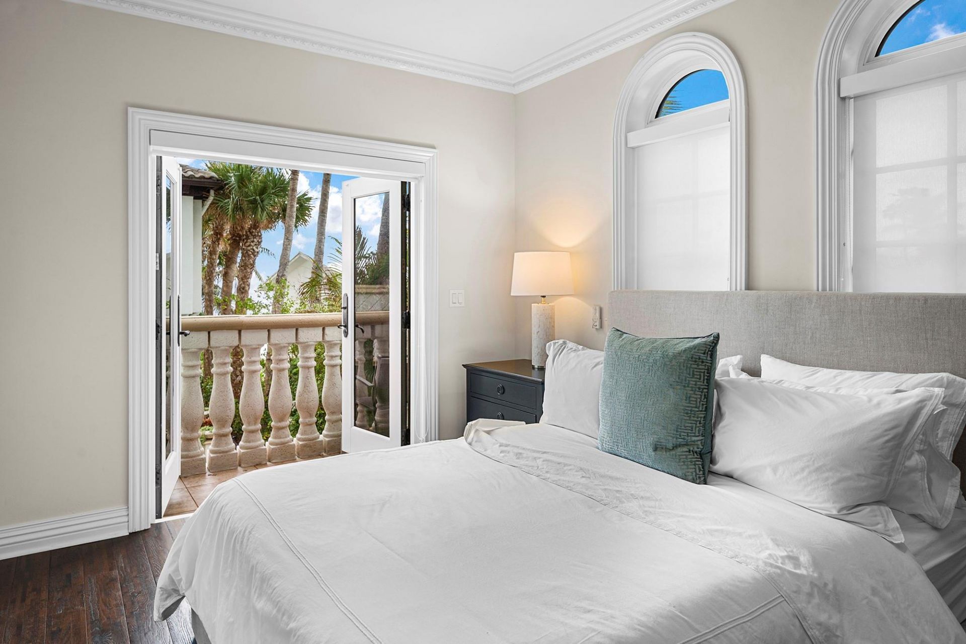 2760 N Atlantic Boulevard, Fort Lauderdale, FL 33308 Photo