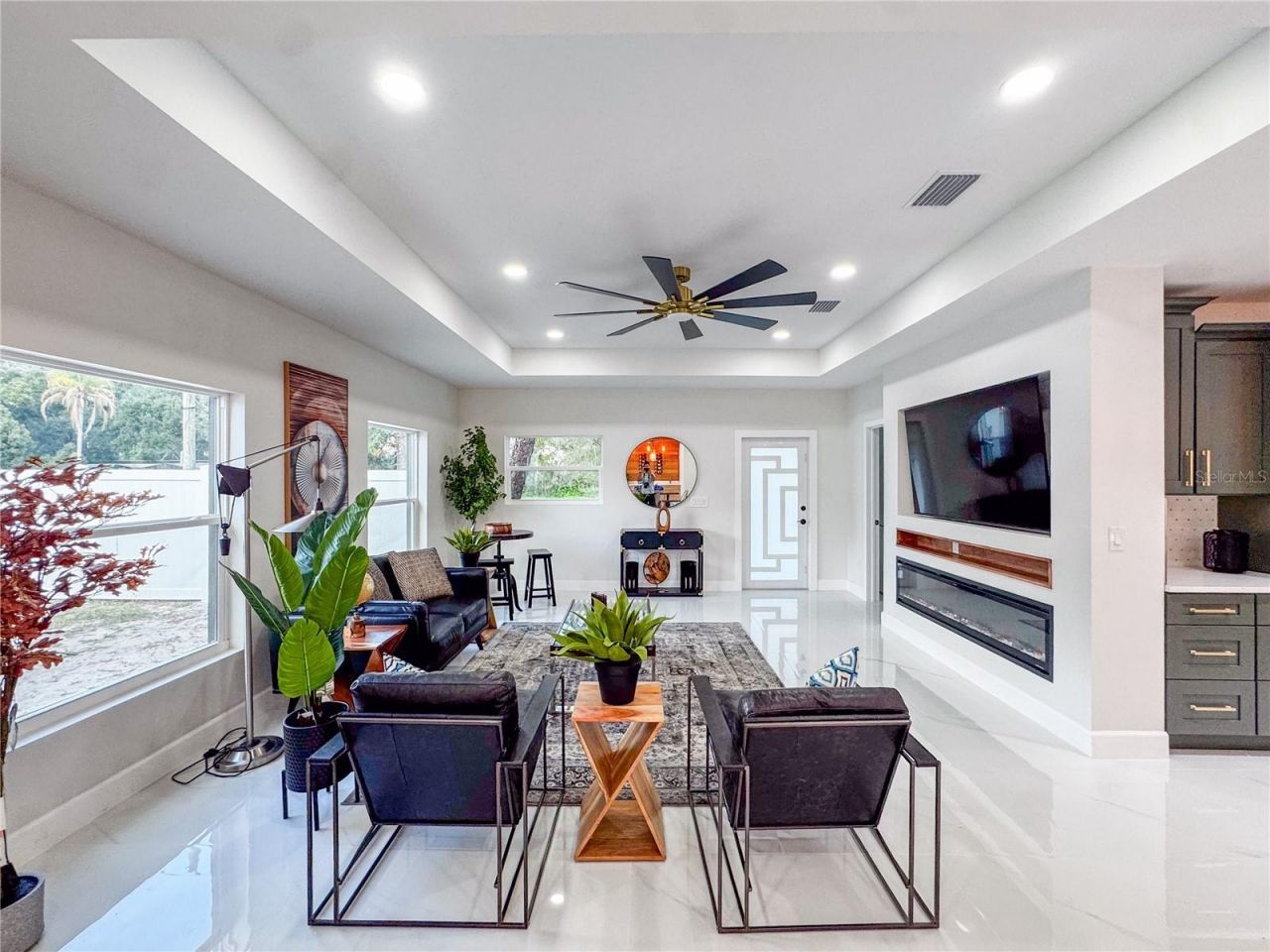 6402 N Woodlynne Avenue, Tampa, FL 33614 Photo