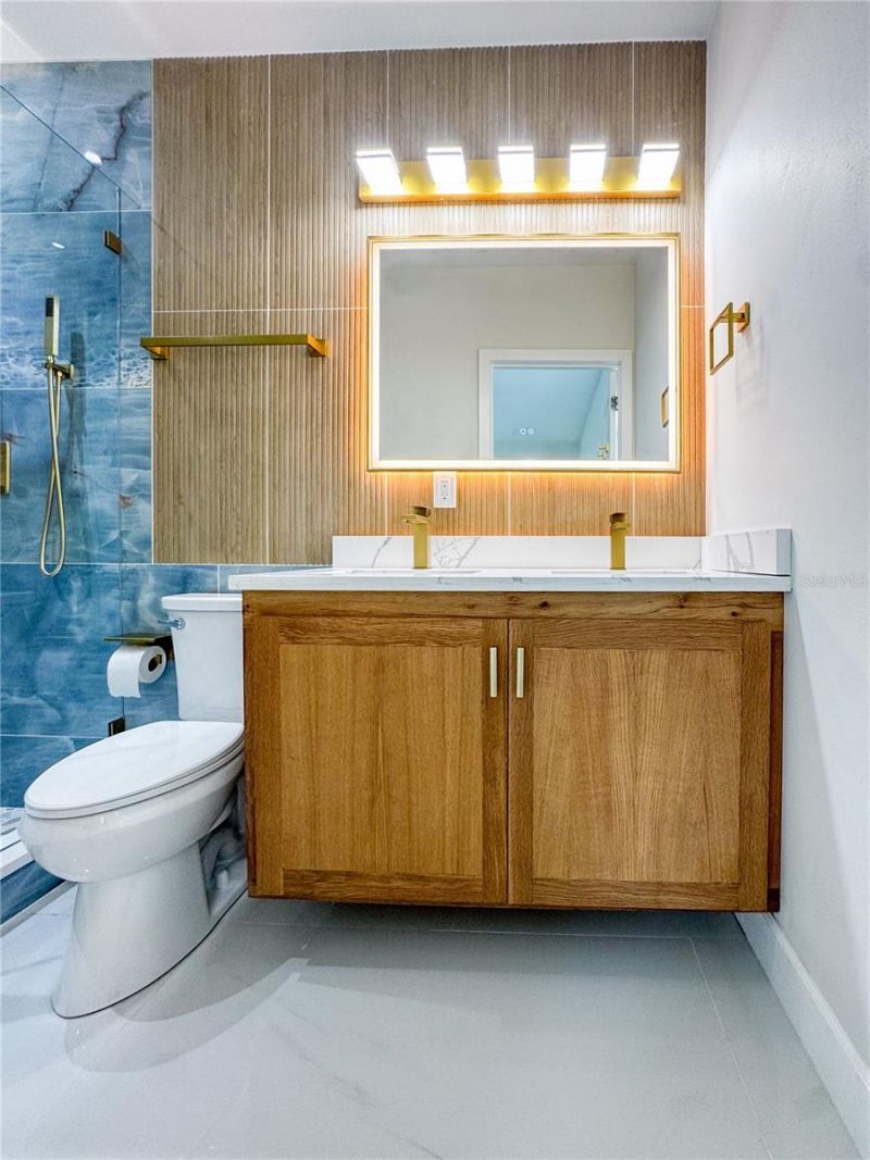 6402 N Woodlynne Avenue, Tampa, FL 33614 Photo