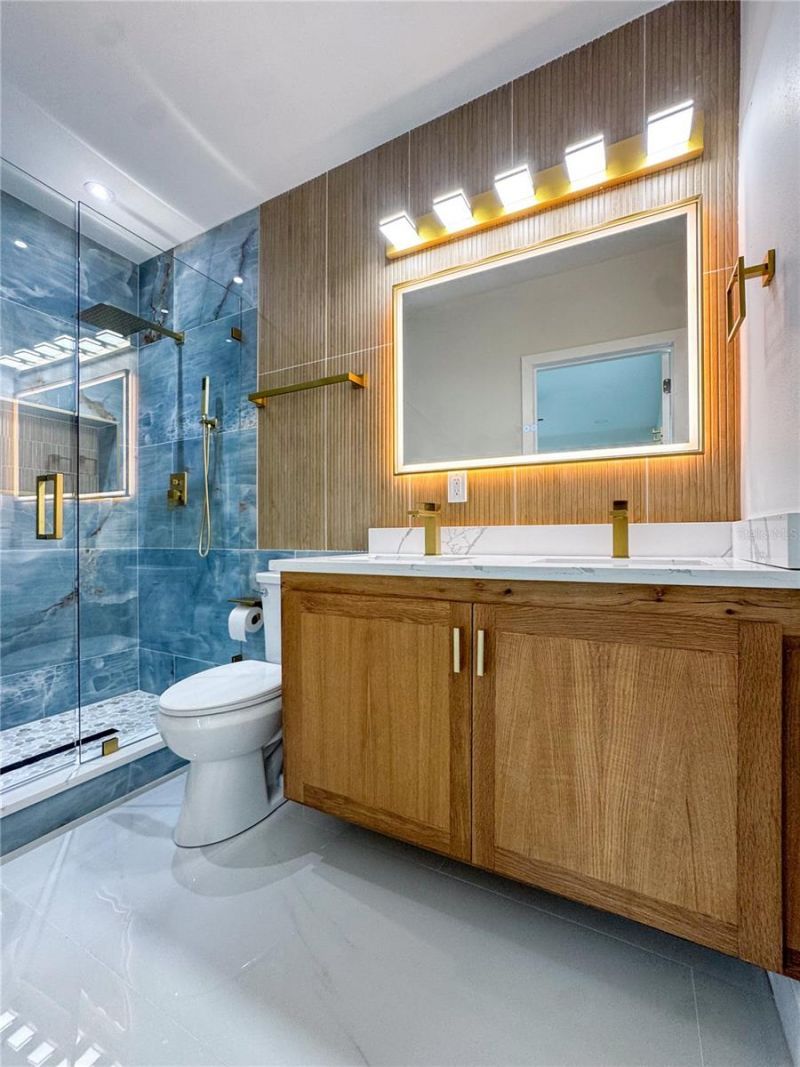 6402 N Woodlynne Avenue, Tampa, FL 33614 Photo