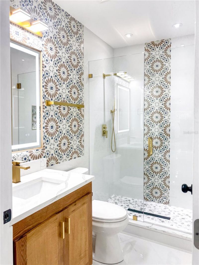 6402 N Woodlynne Avenue, Tampa, FL 33614 Photo