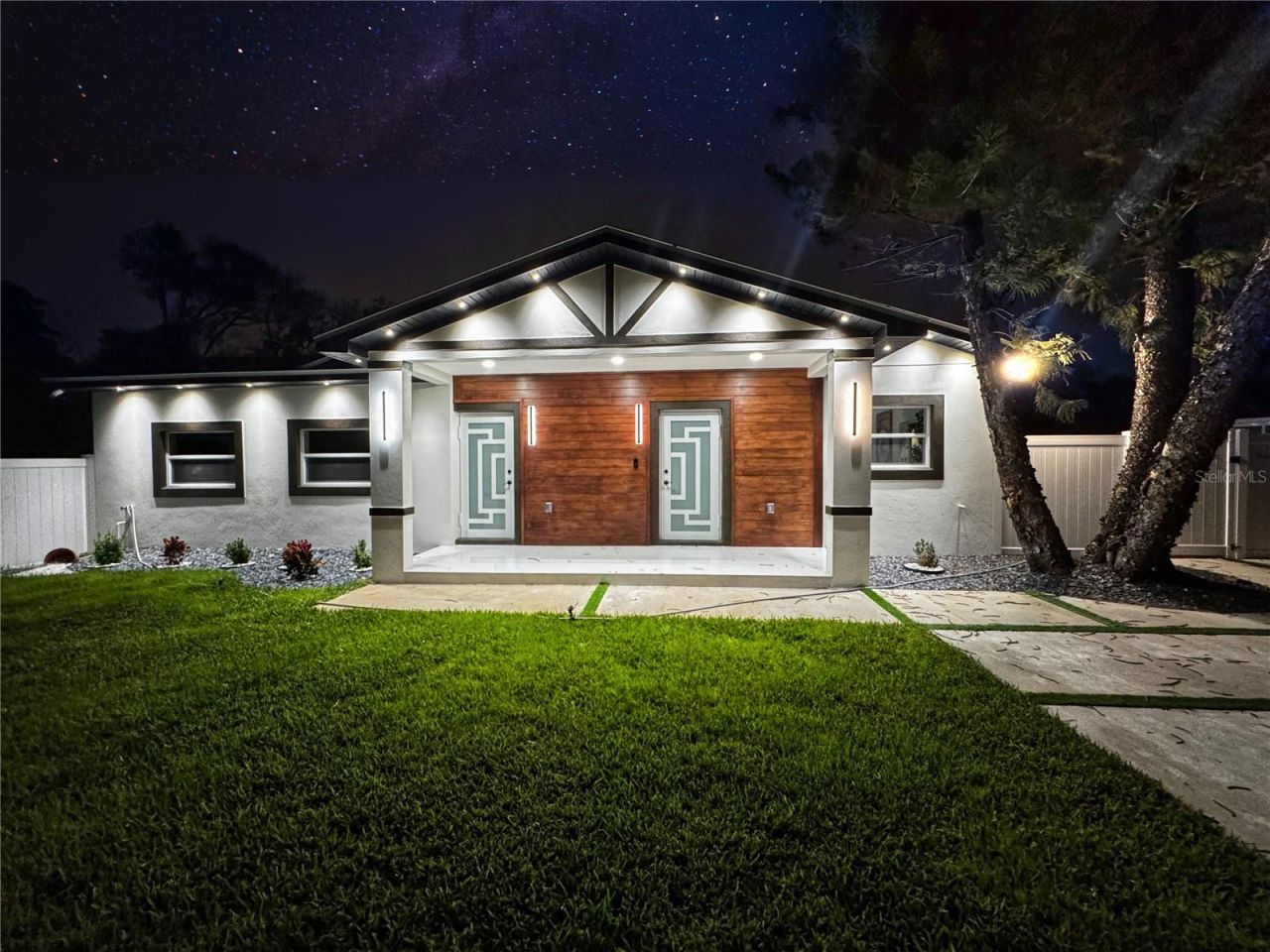 6402 N Woodlynne Avenue, Tampa, FL 33614 Photo