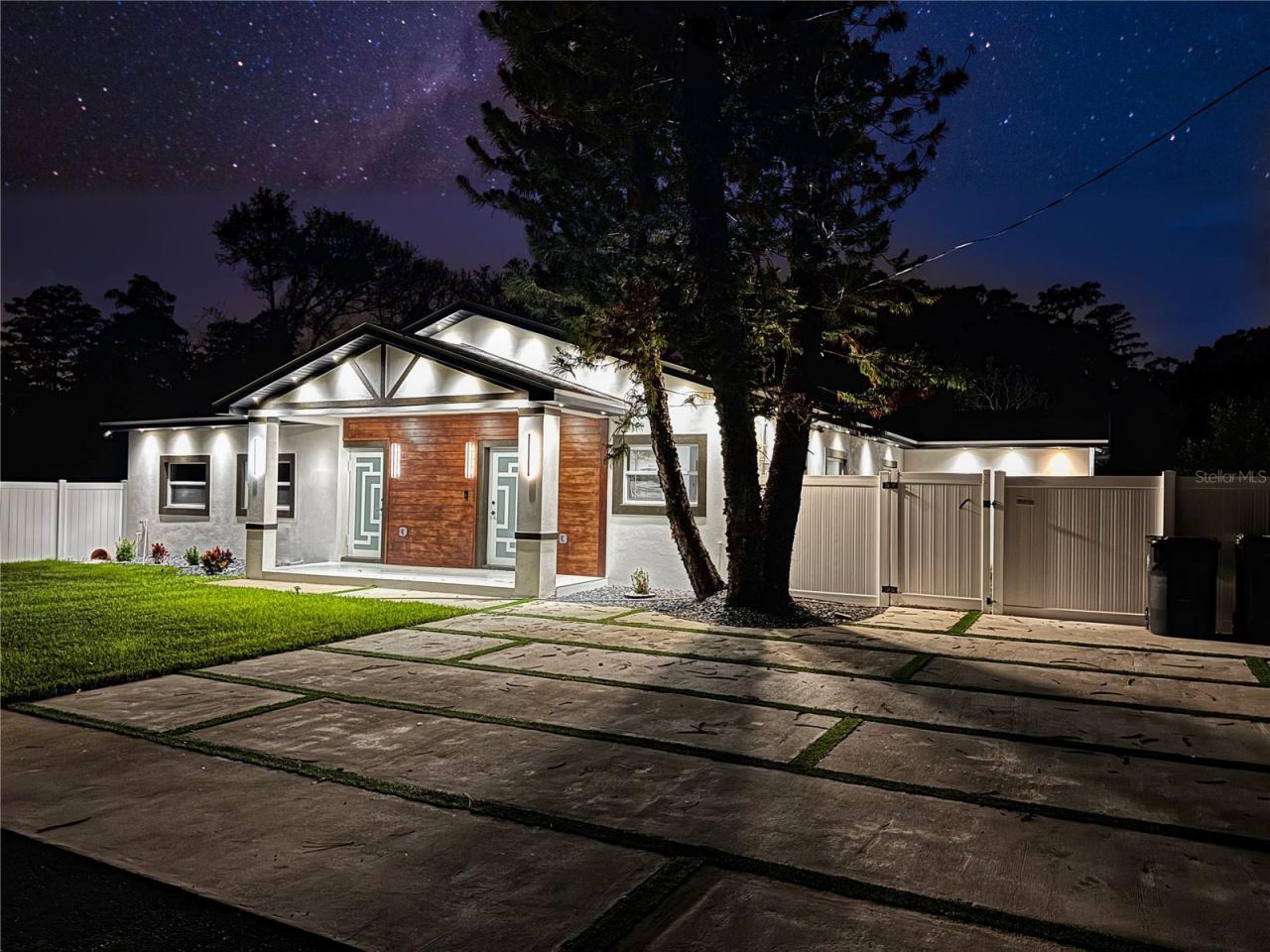 6402 N Woodlynne Avenue, Tampa, FL 33614 Photo