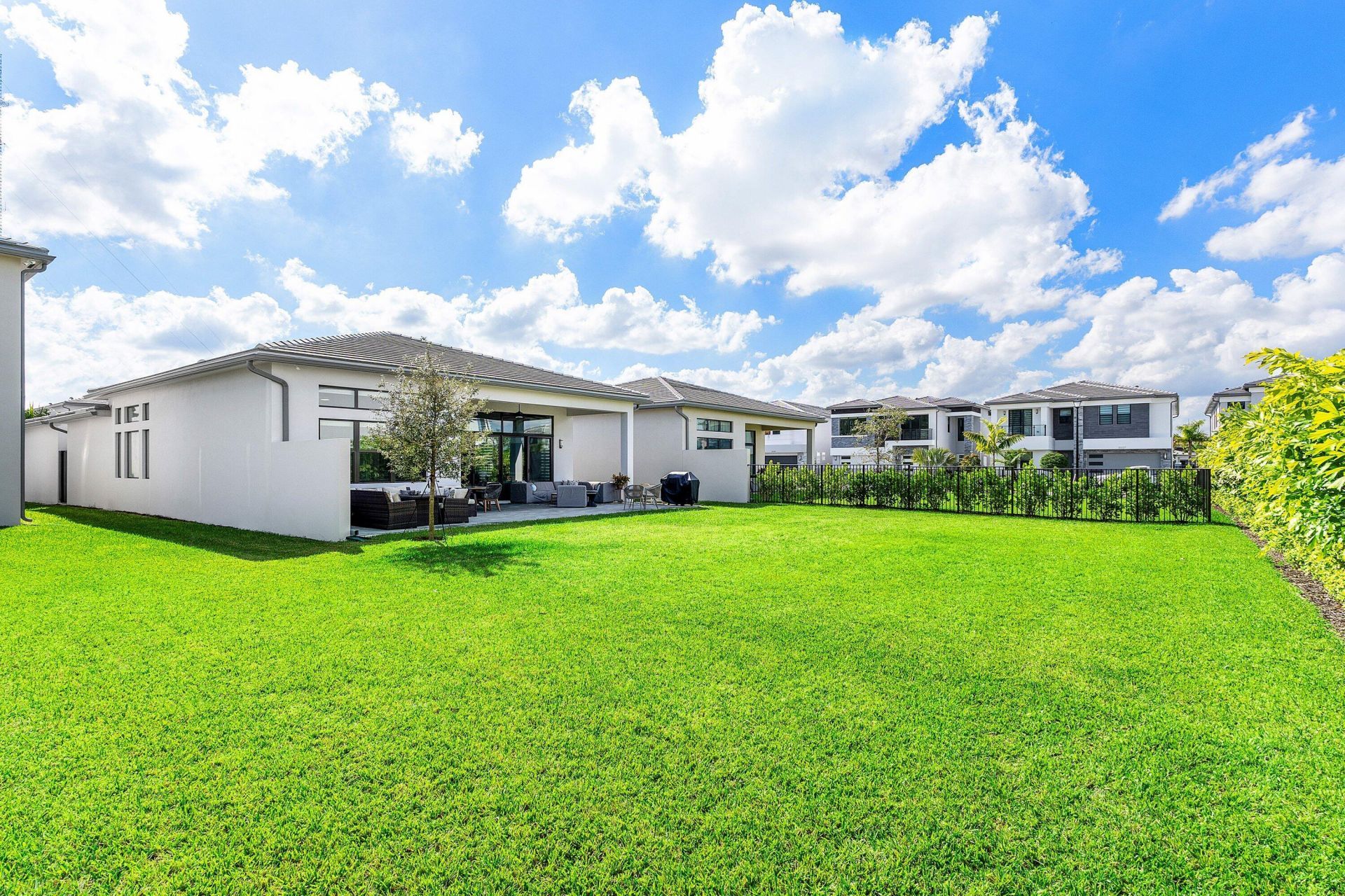 8233 Essex Country Club Drive, Boca Raton, FL 33434 Photo