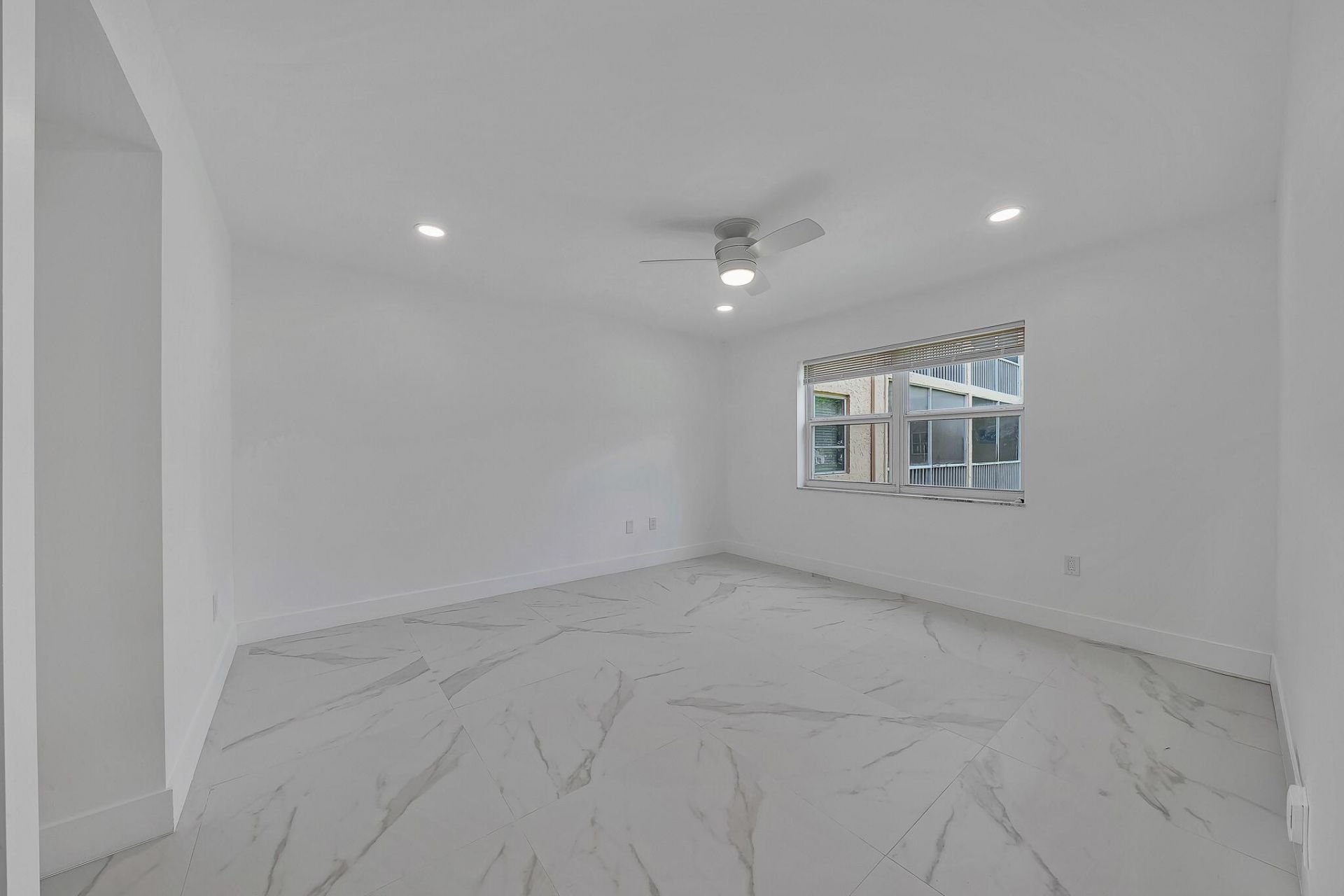 9818 Marina Boulevard, Unit 1225, Boca Raton, FL 33428 Photo