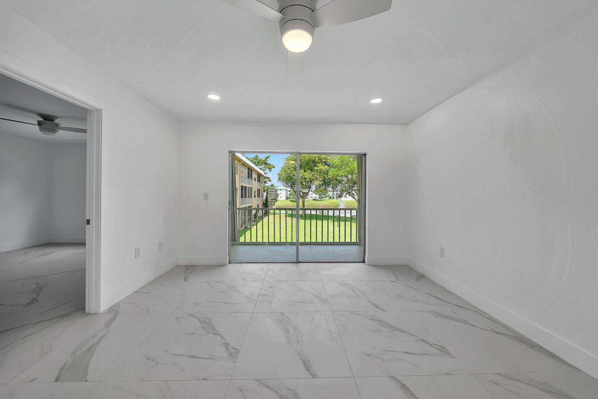 9818 Marina Boulevard, Unit 1225, Boca Raton, FL 33428 Photo