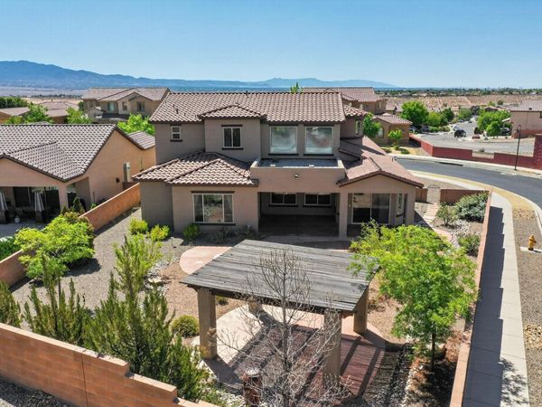 612 Sierra Verde Way NE, Rio Rancho, NM 87124