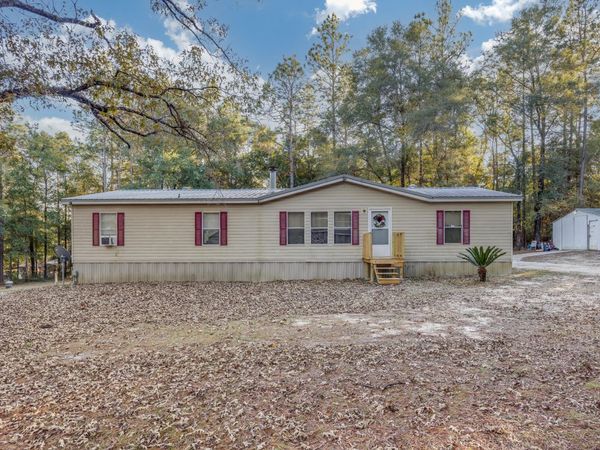 1953 Cotton Creek Road, Baker, FL 32531