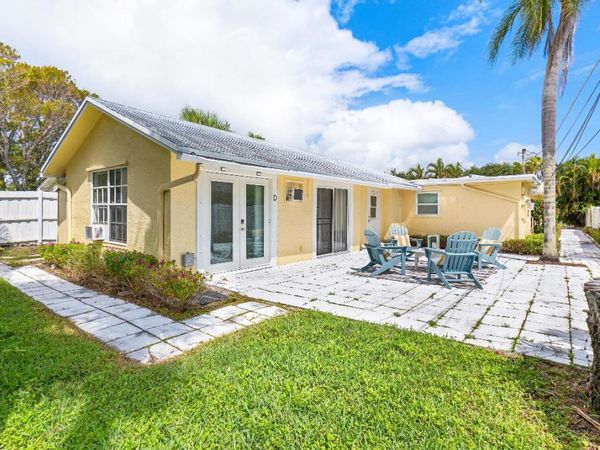 624 Allen Avenue, Unit D, Delray Beach, FL 33483