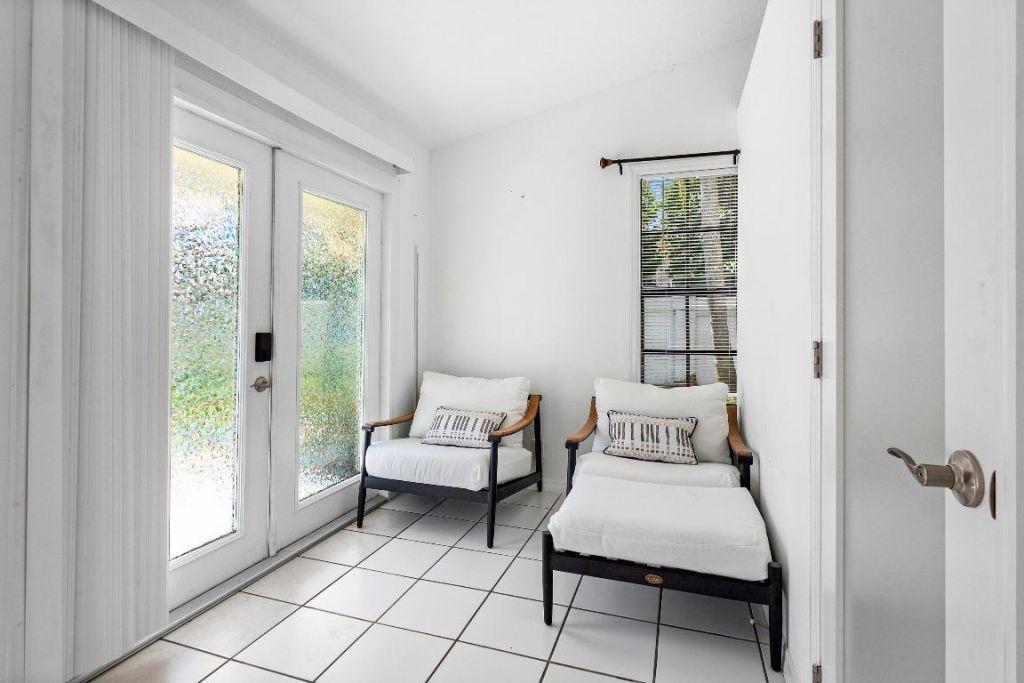 624 Allen Avenue, Unit D, Delray Beach, FL 33483 Photo