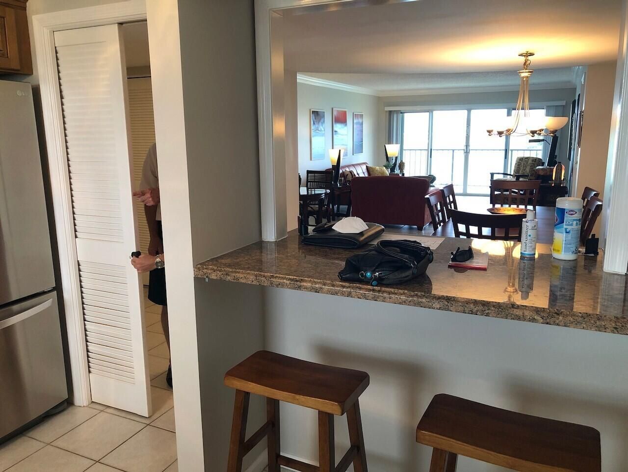 3040 Lake Shore Drive, Unit 504, Riviera Beach, FL 33404 Photo