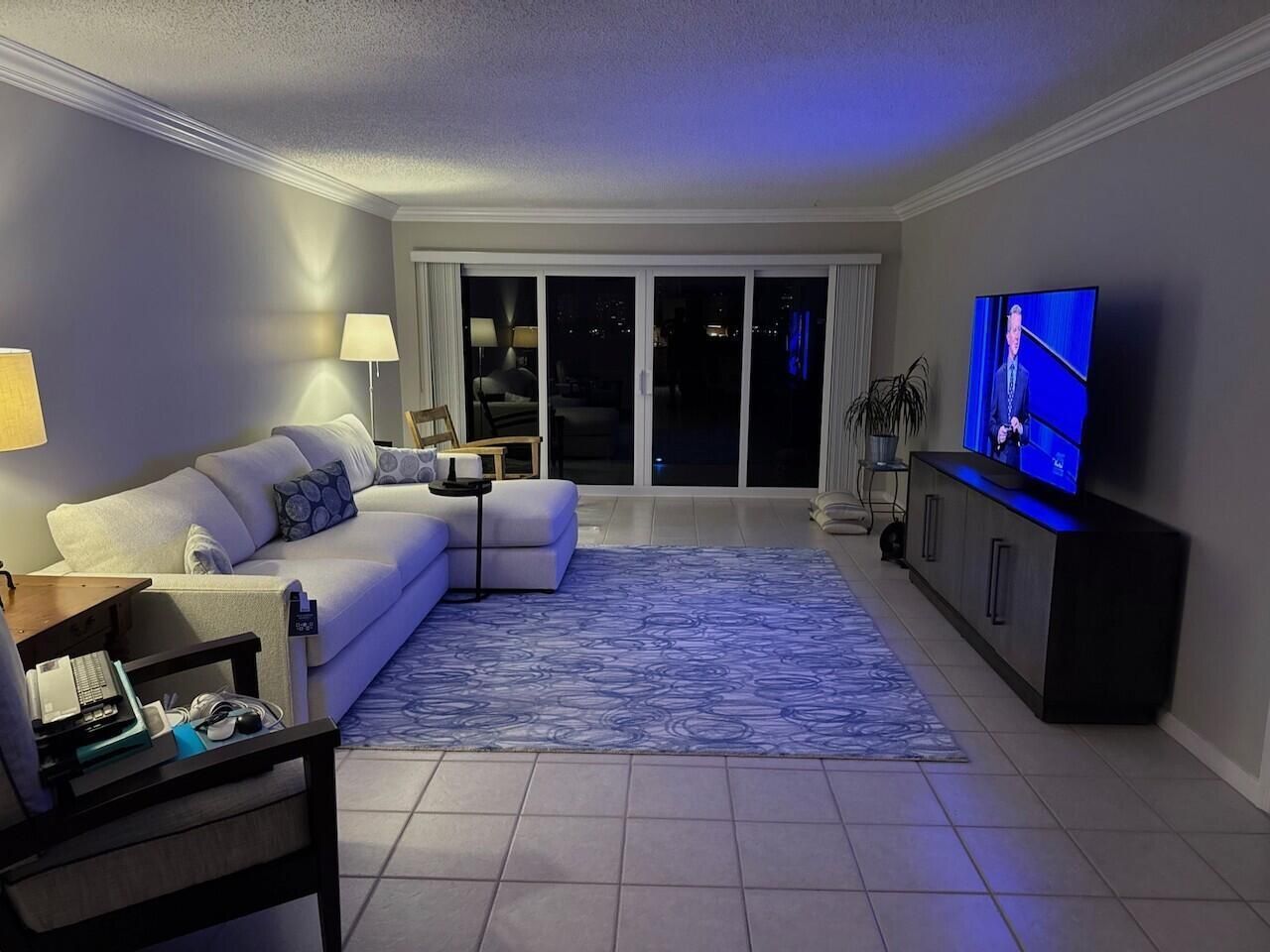 3040 Lake Shore Drive, Unit 504, Riviera Beach, FL 33404 Photo