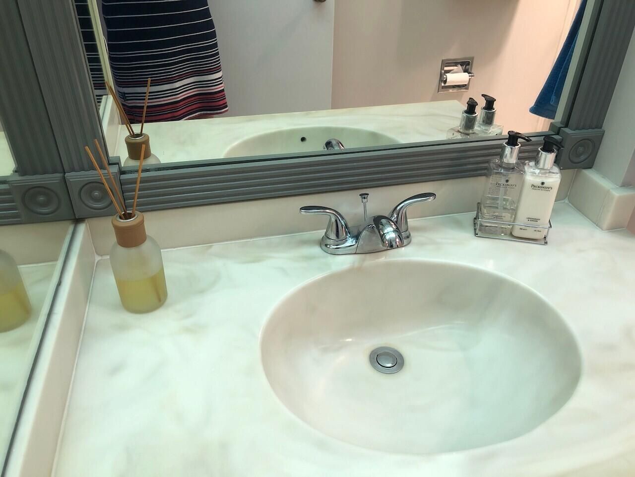 3040 Lake Shore Drive, Unit 504, Riviera Beach, FL 33404 Photo