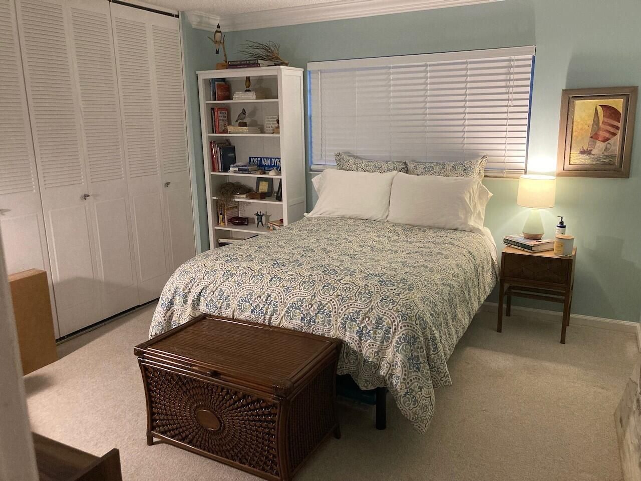 3040 Lake Shore Drive, Unit 504, Riviera Beach, FL 33404 Photo