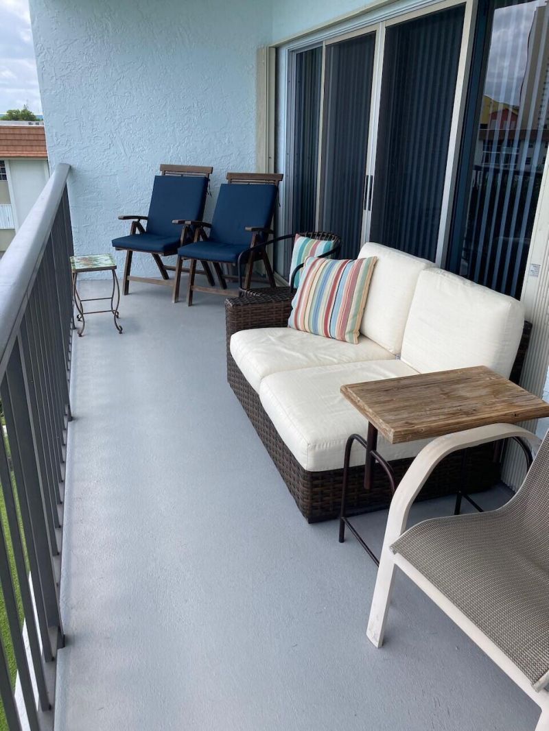 3040 Lake Shore Drive, Unit 504, Riviera Beach, FL 33404 Photo