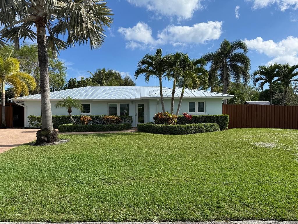 1611 Treemont Avenue, Jupiter, FL 33469 Photo