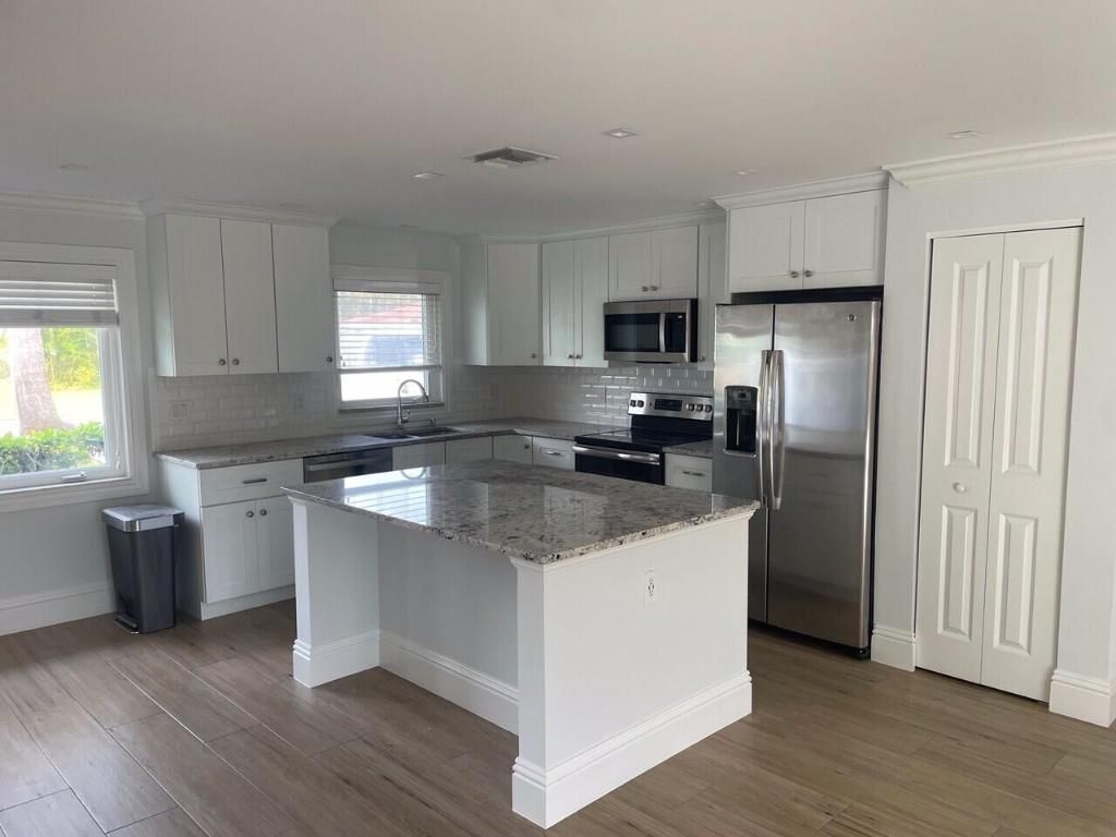 1611 Treemont Avenue, Jupiter, FL 33469 Photo