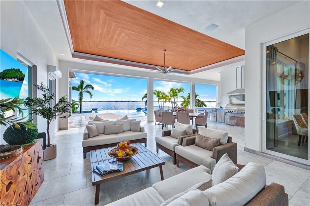 3715 SE 21st Pl , Cape Coral, FL 33904 Photo