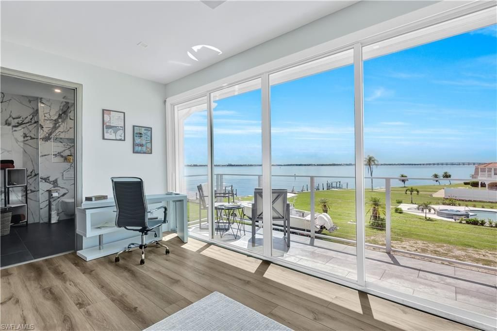 3715 SE 21st Pl , Cape Coral, FL 33904 Photo