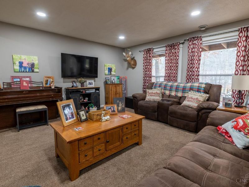 1056 Nace Corner Road, Mifflin Twp, OH 45646 Photo 10